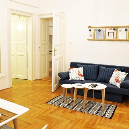 Cozy Design Home - Near Keleti & Citypark 부다페스트 외부 사진